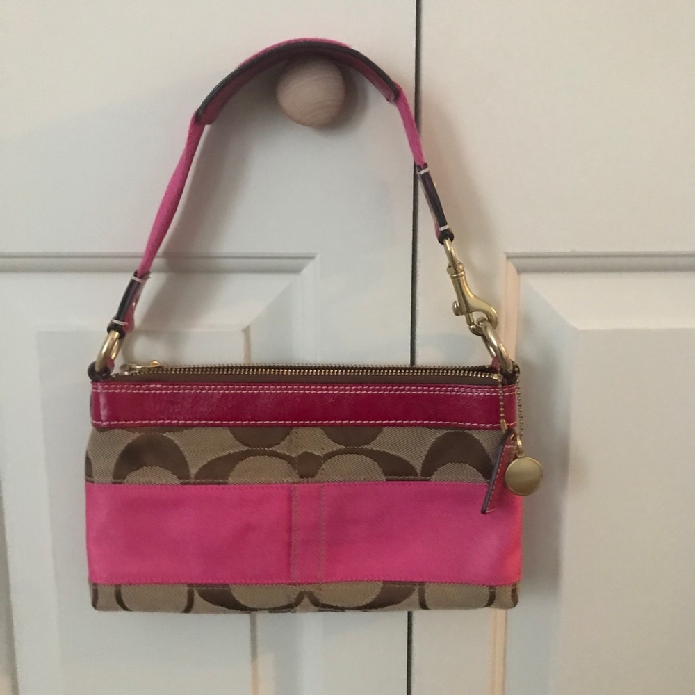 Pink coach shoulder bag